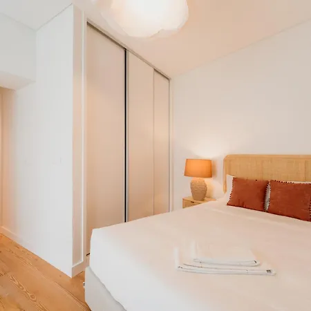 Mary Orange - No 232 Rc - Cozy & Two-bedroom Lissabon